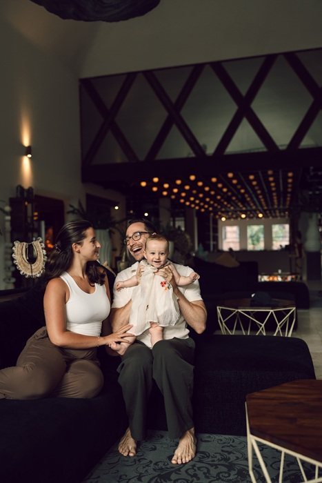 How to stop phones ruining your relationship: Jan-Willem van der Heiden with his wife and daughter